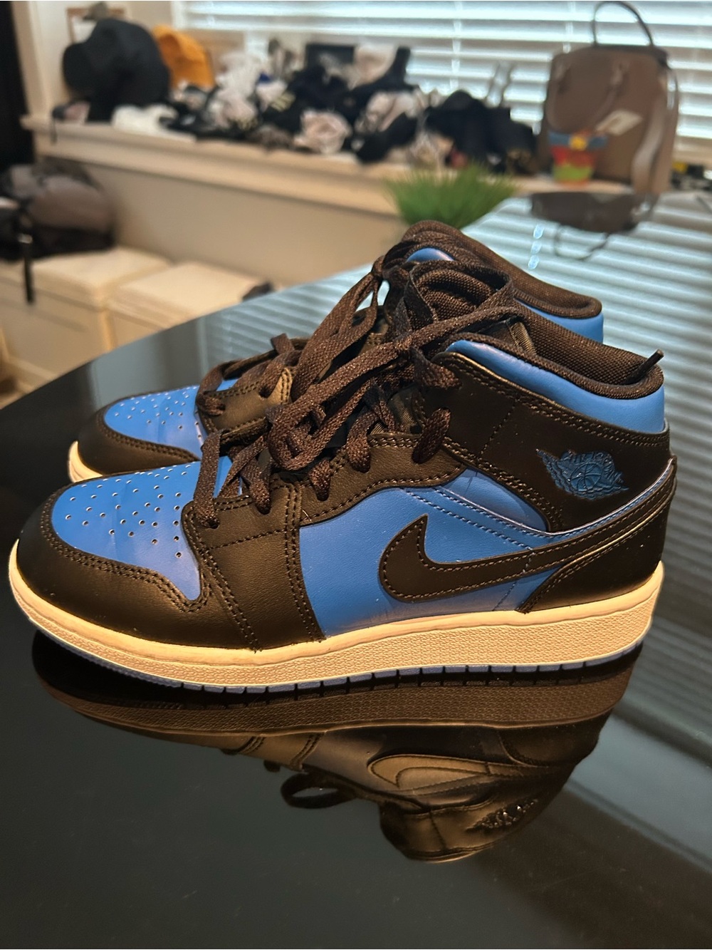 Nike Kids Black and Blue Mid-Top Sneakers